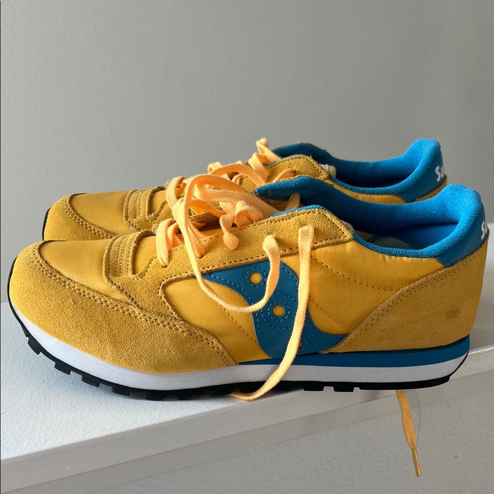 Saucony Kids Vibrant Yellow and Blue Sneakers